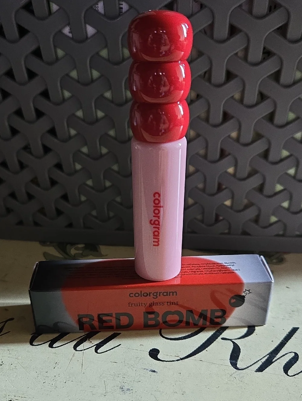 Colorgram Red Bomb Fruity Glass Tint - 17 Ticking Apple